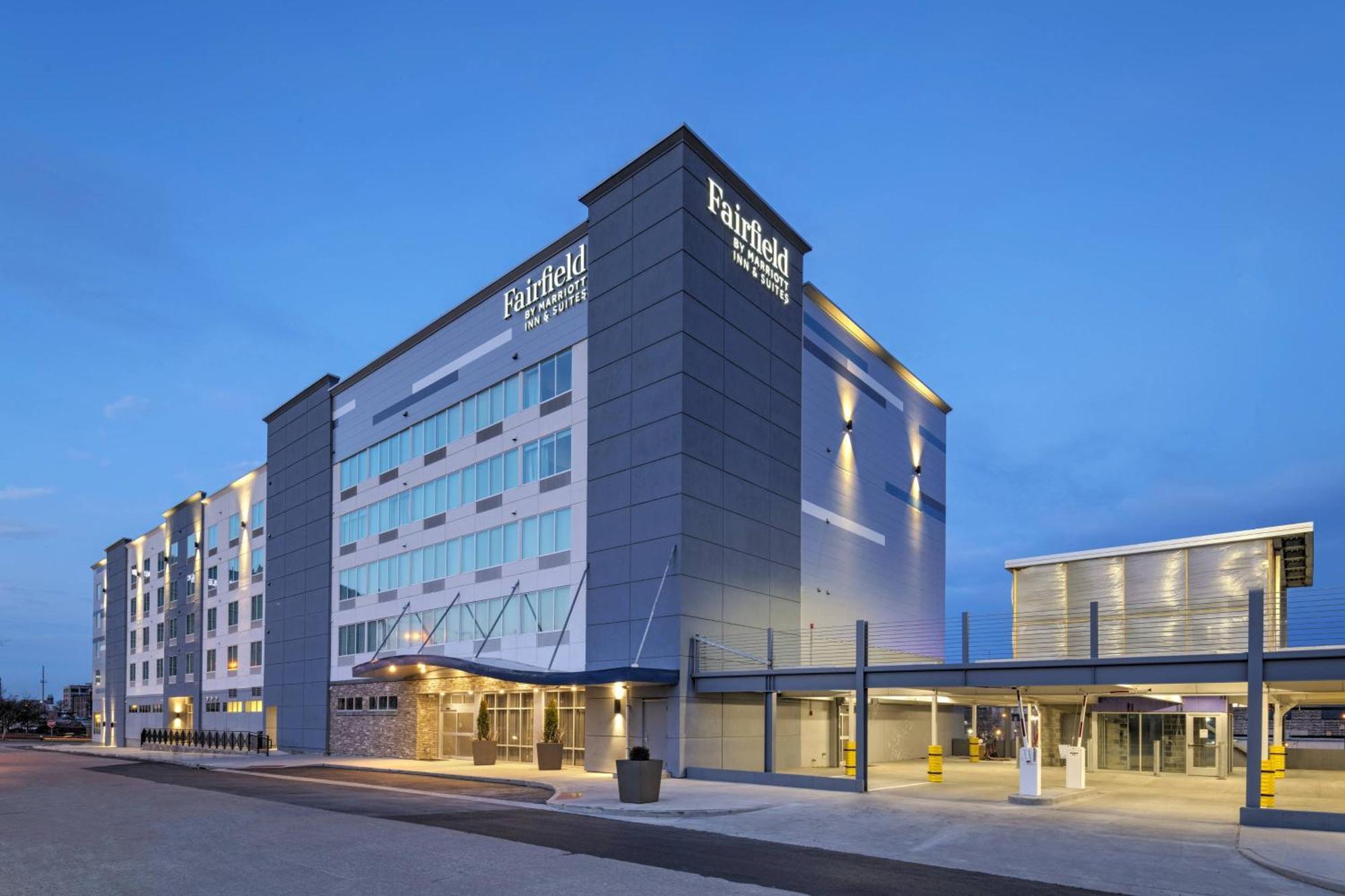 Fairfield Inn And Suites By Marriott St Louis Downtown Saint Louis Exterior foto
